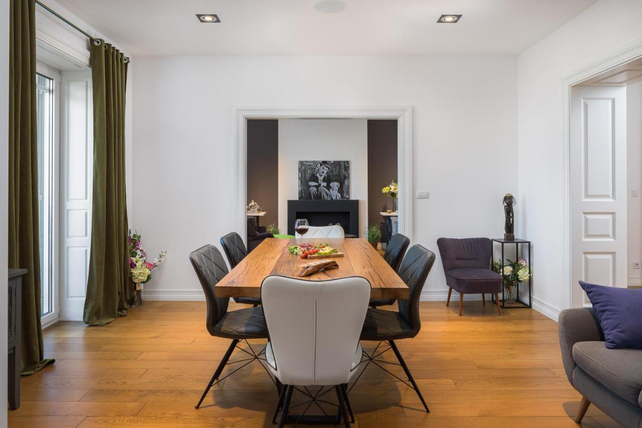 Charlie Chaplin Apartment Split Luaran gambar